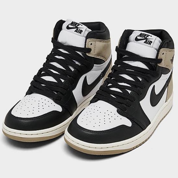 NEW WOMEN'S AIR JORDAN RETRO 1 HIGH OG Black/White/Sail/Legend Medium Brown Sz 9 - Picture 10 of 16